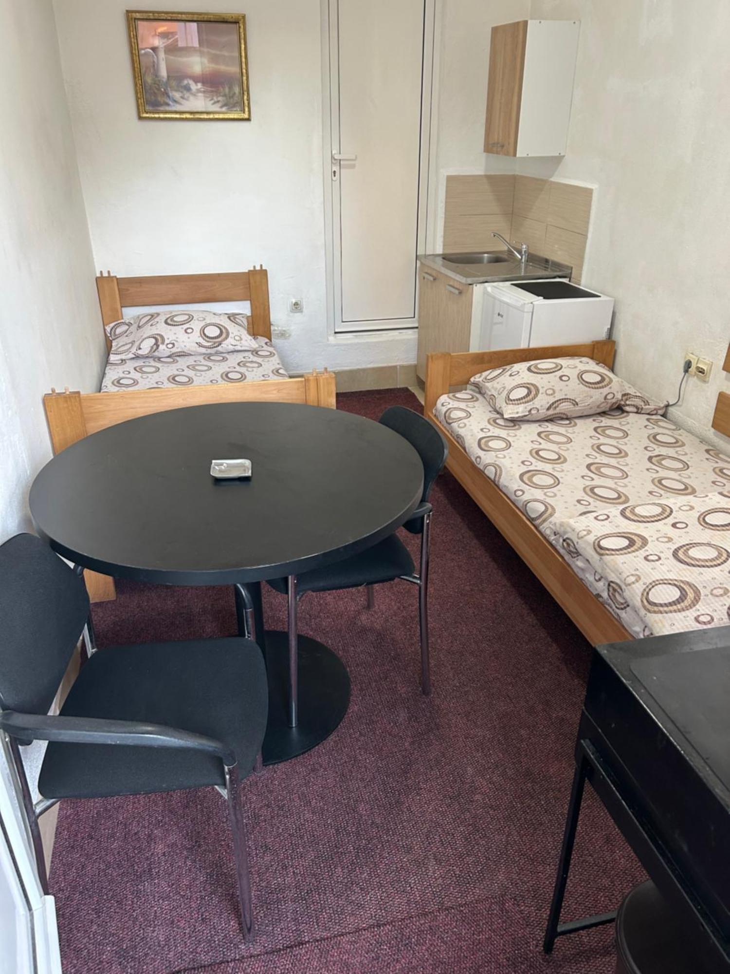 Apartmani & Restoran -S O K O- Sjenica Extérieur photo